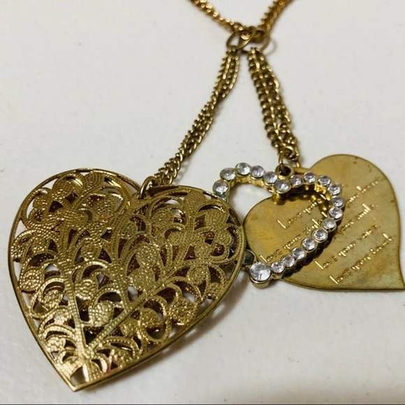 *SOLD* Double Heart Goldtone Long and Short Boho Chain Necklace w/pendant - Picture 3 of 4